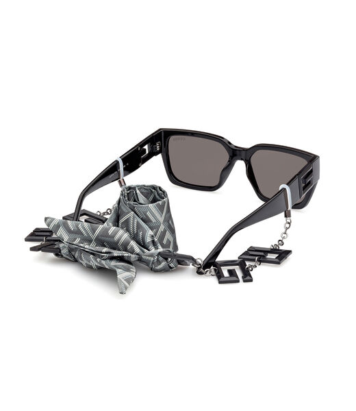 Square plastic sunglasses