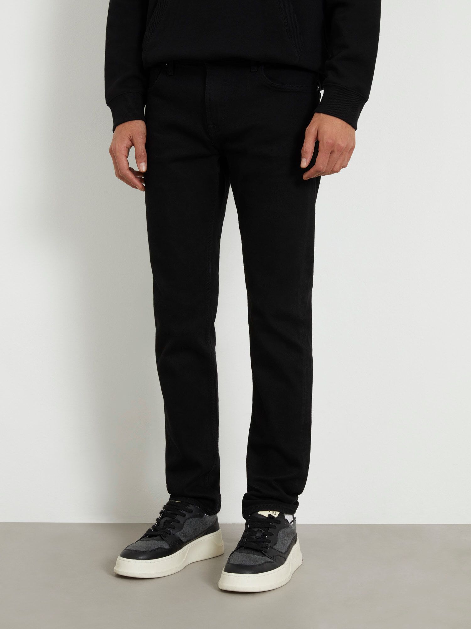 Guess jeans hot sale for men