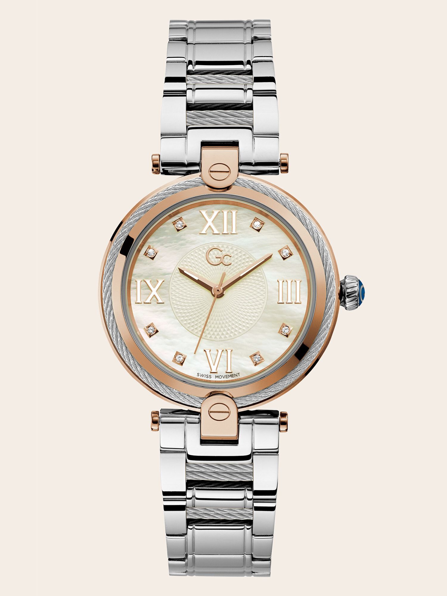 Guess collection shop