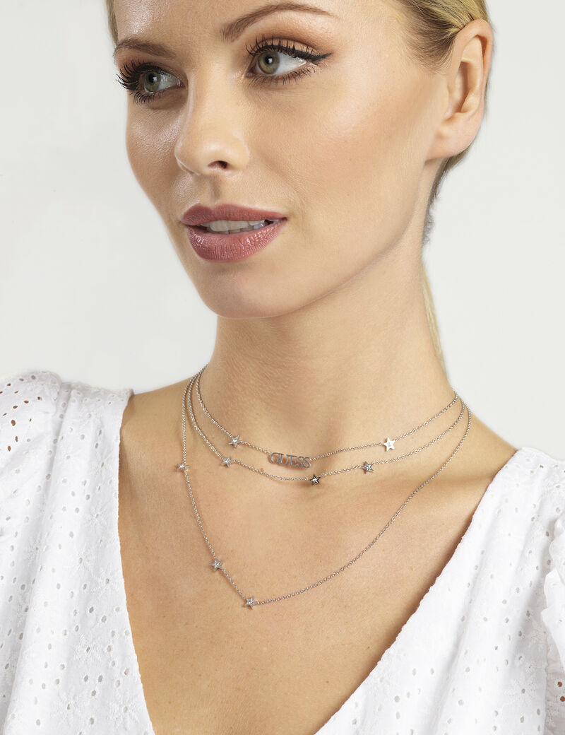 "نجمة ولد" قلادة