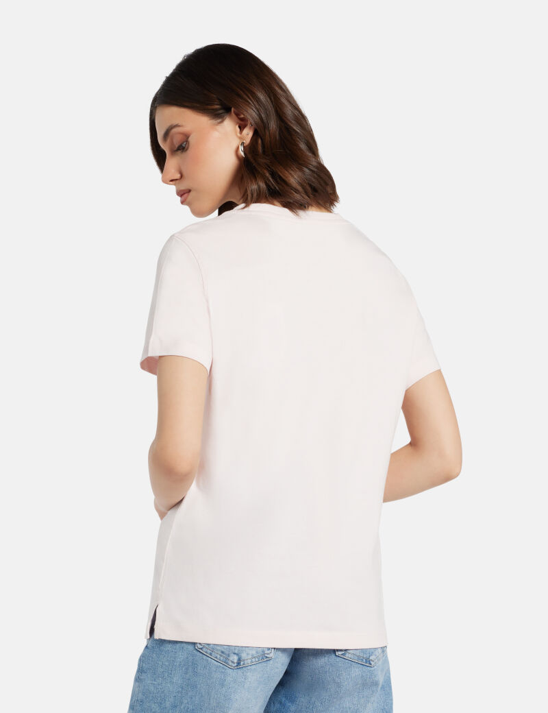 تي شيرت مثلث الحب