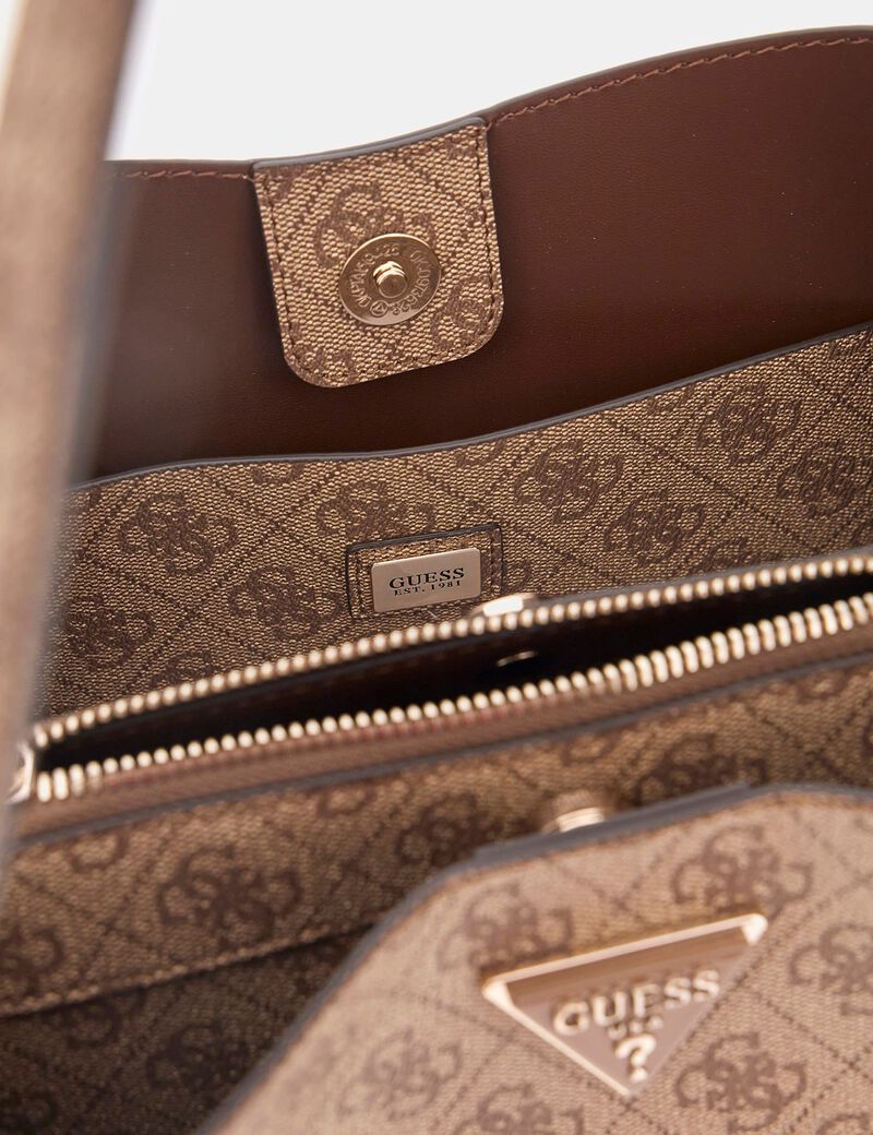 حقيبة سورا جيرل فريند