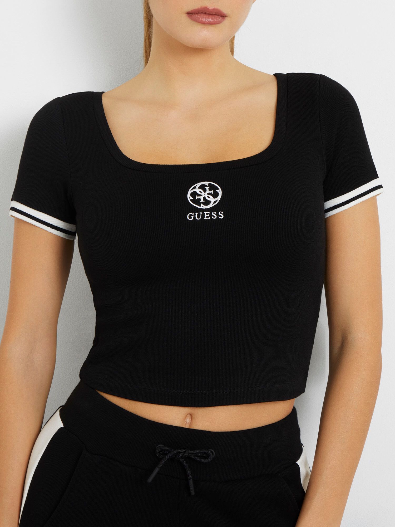Guess knit top deals