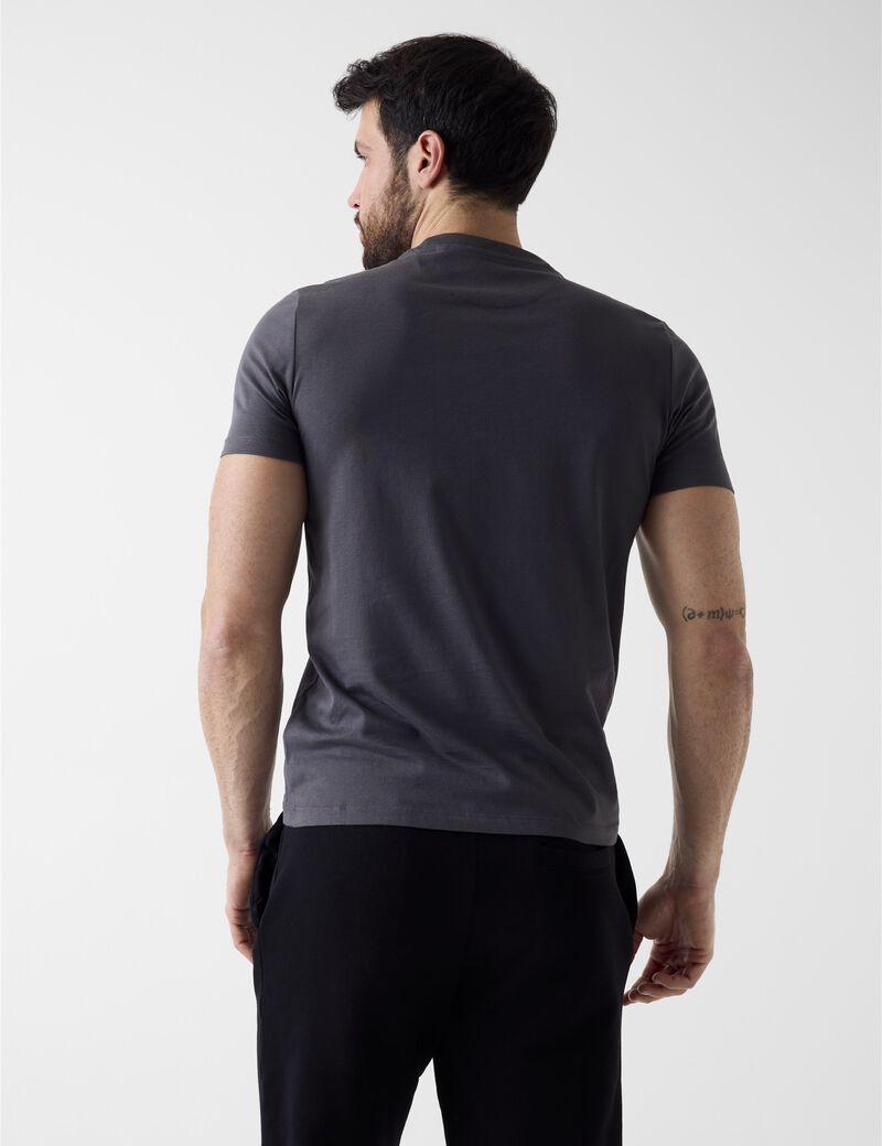 Slim-fit logo t-shirt