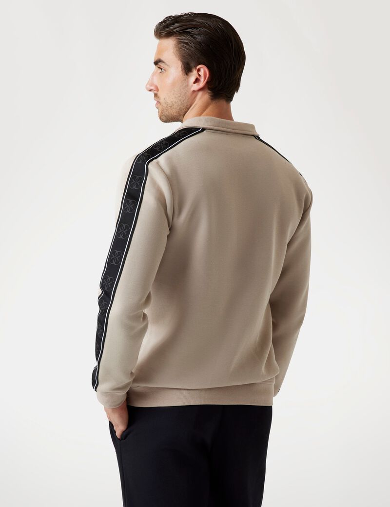Side logo sweatshirt