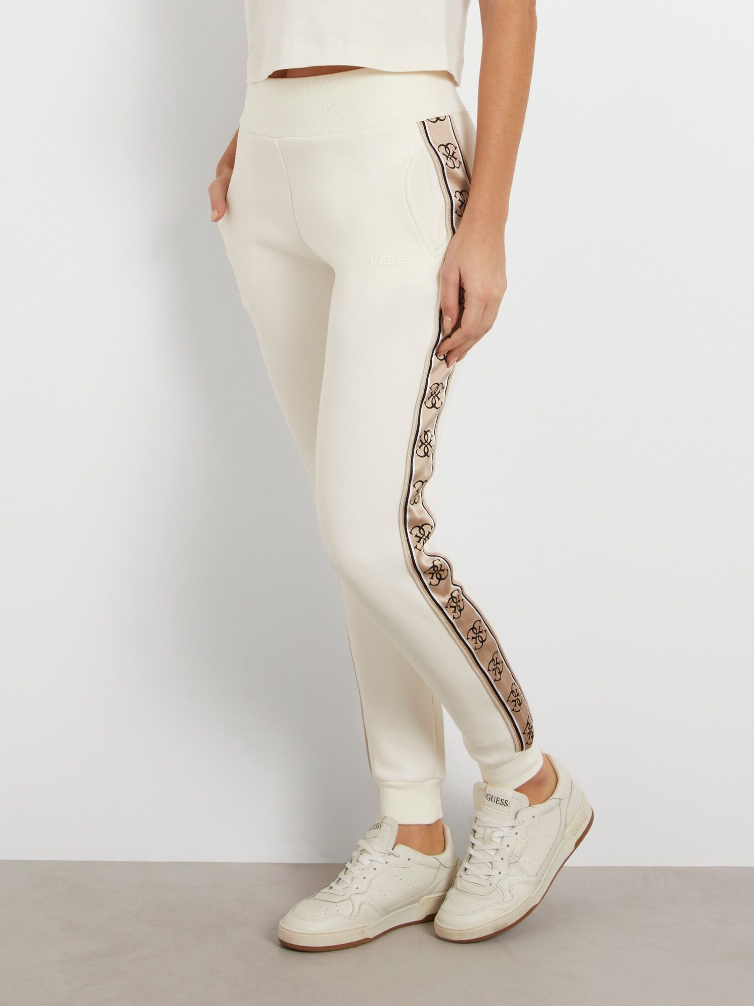 Guess athletic wear outlet
