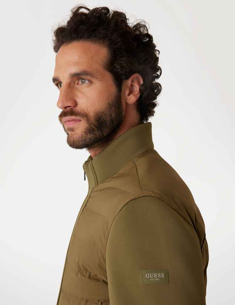 جاكيت سكوبا مطاطي