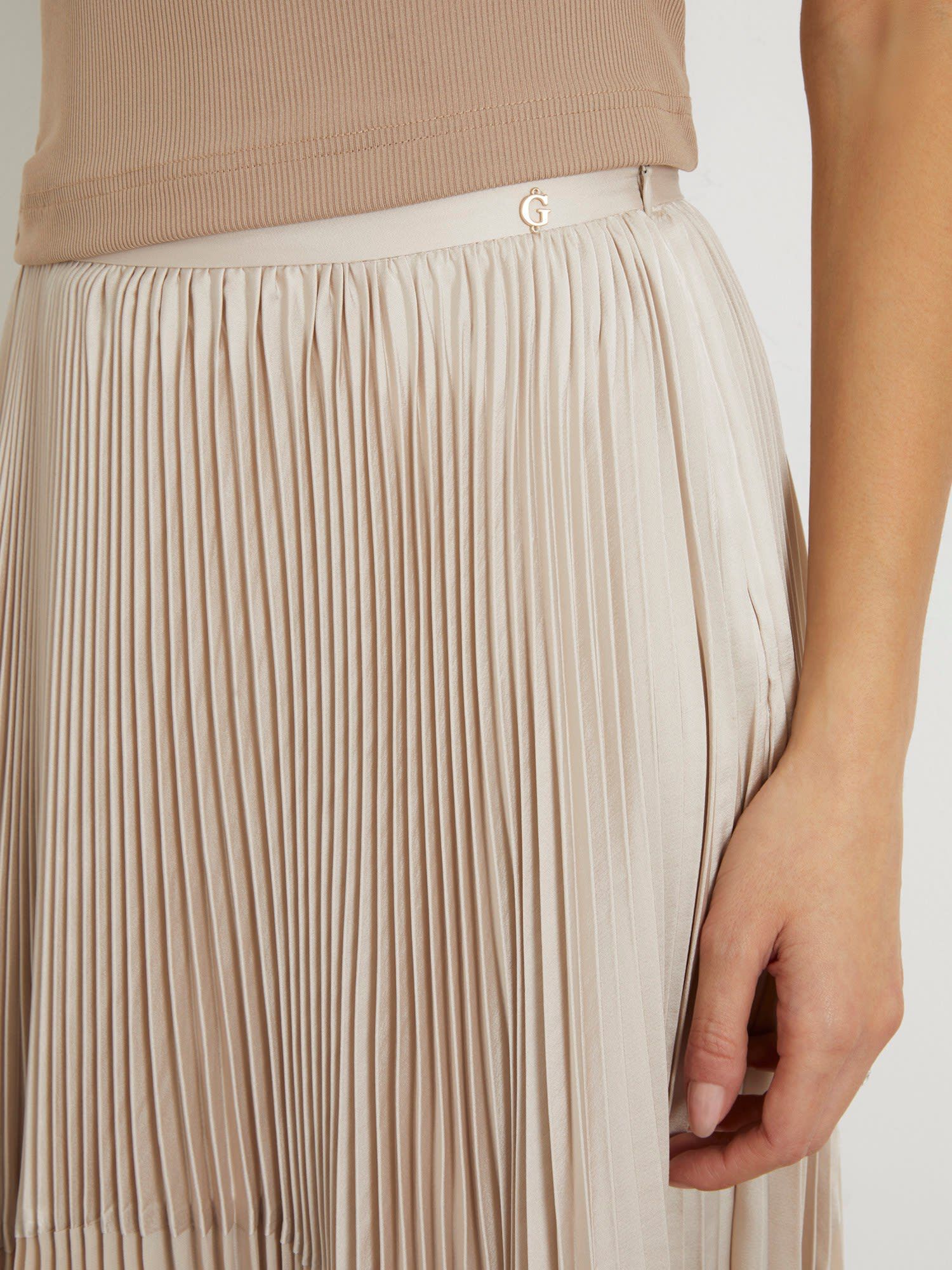 Guess gold pleated skirt 2025