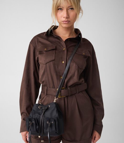 guess theodora bucket bag