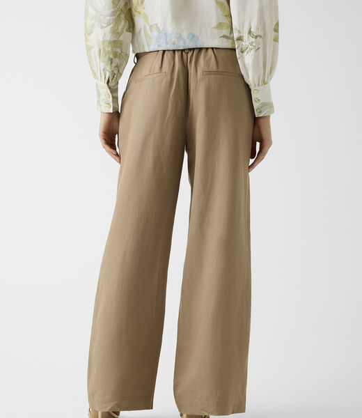 Aila Straight Leg Pants