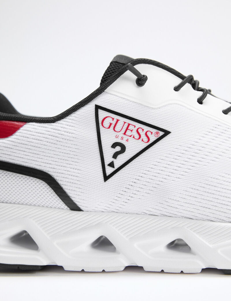 guess ease logo running shoes