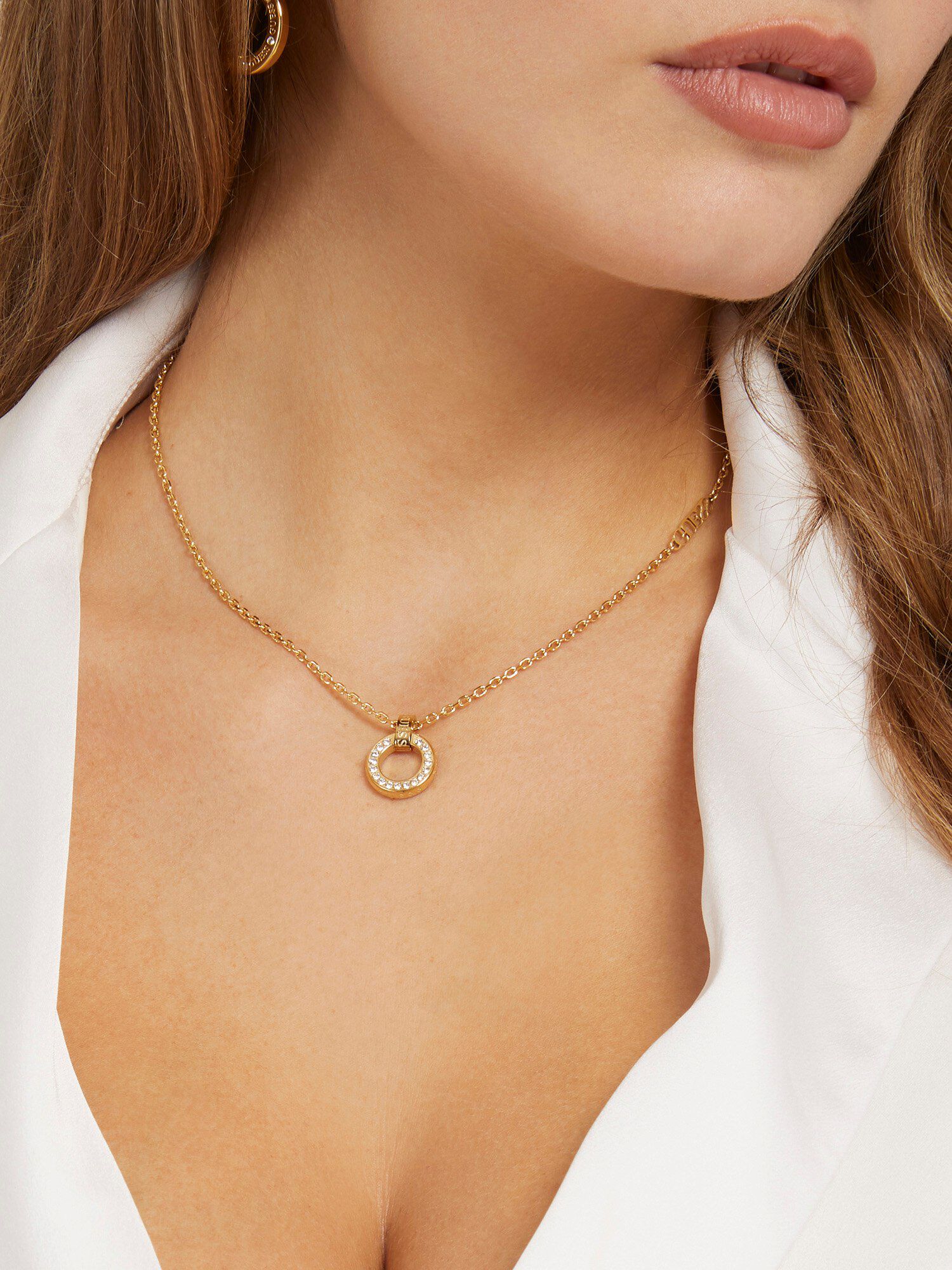 Guess necklace circle cheap