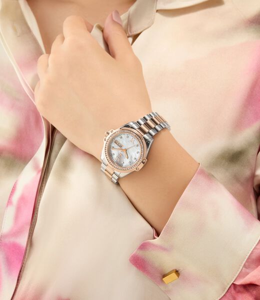 Gc Sportchic Women S 507 Mvmt White Dail 10 Amt Silver Rose Gold Stainless Steel Brct