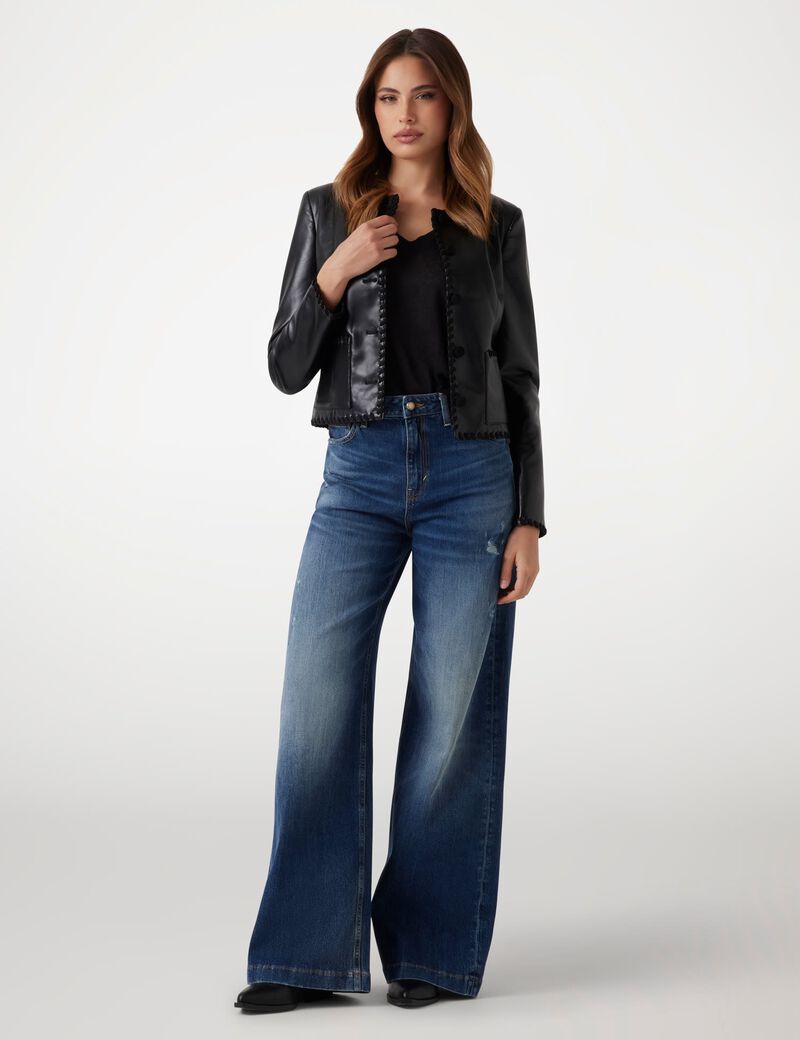 سترة من جلد سافيانو الصناعي