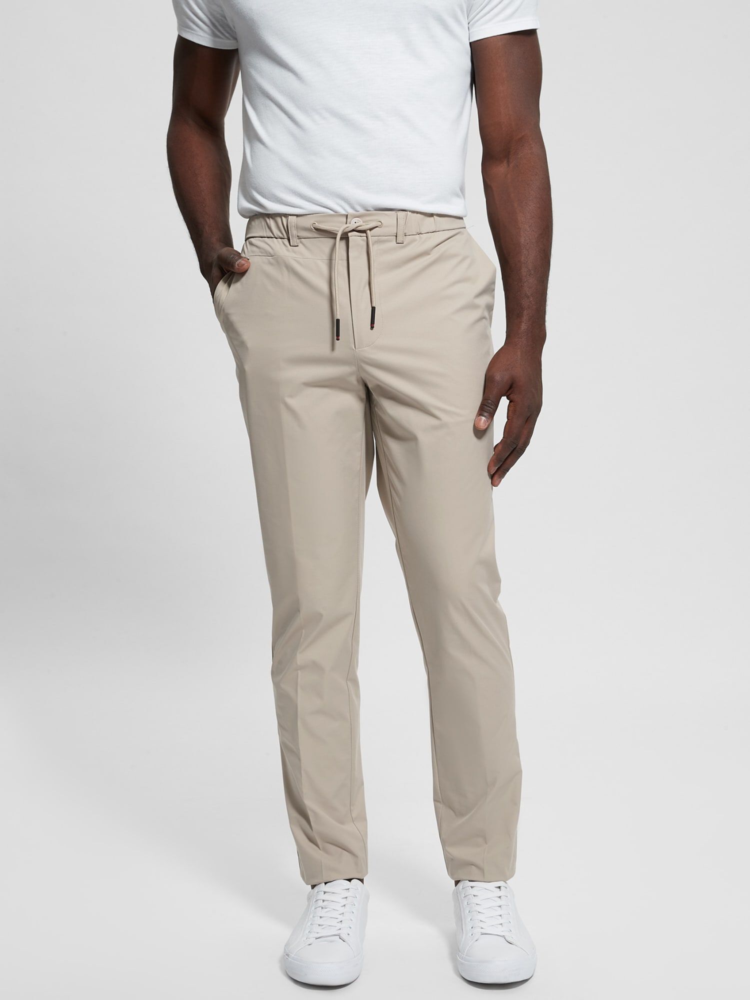Guess jogger pants top