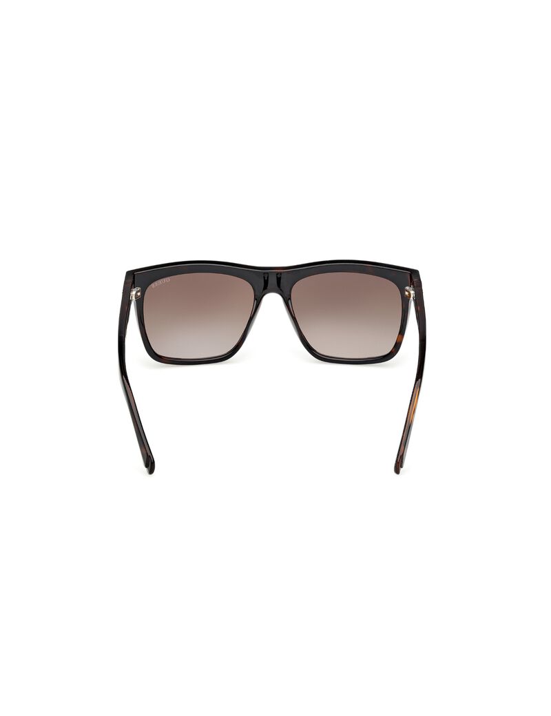 Square full rim sunglasses