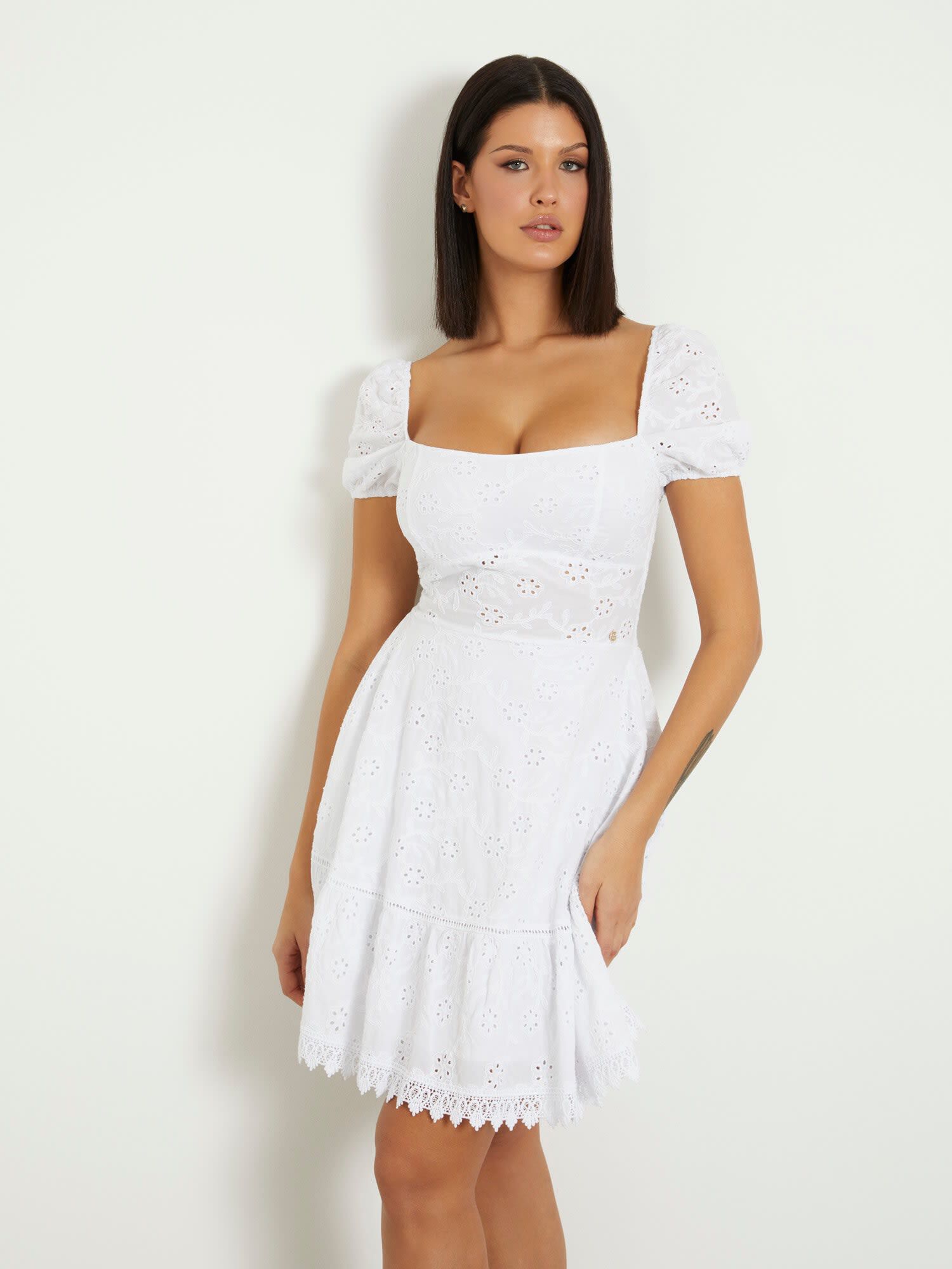 Guess dresses shop