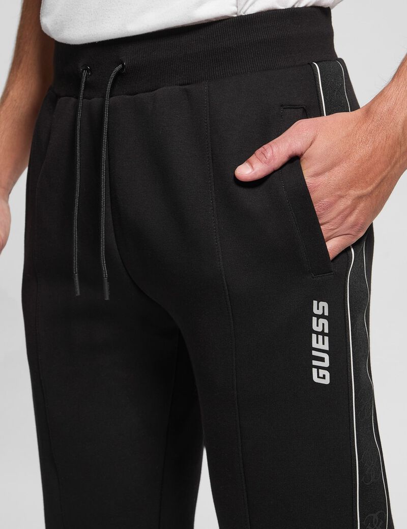 Side logo jogger pant