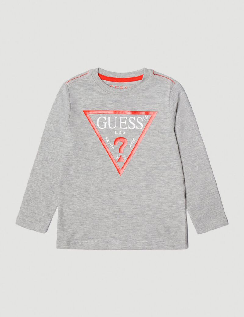 تيشيرت مع أكمام بشعار العلامة على شكل مثلث