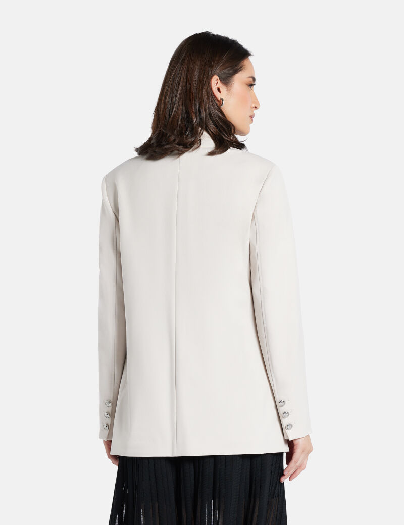 سترة مزدوجة الصدر مصممة