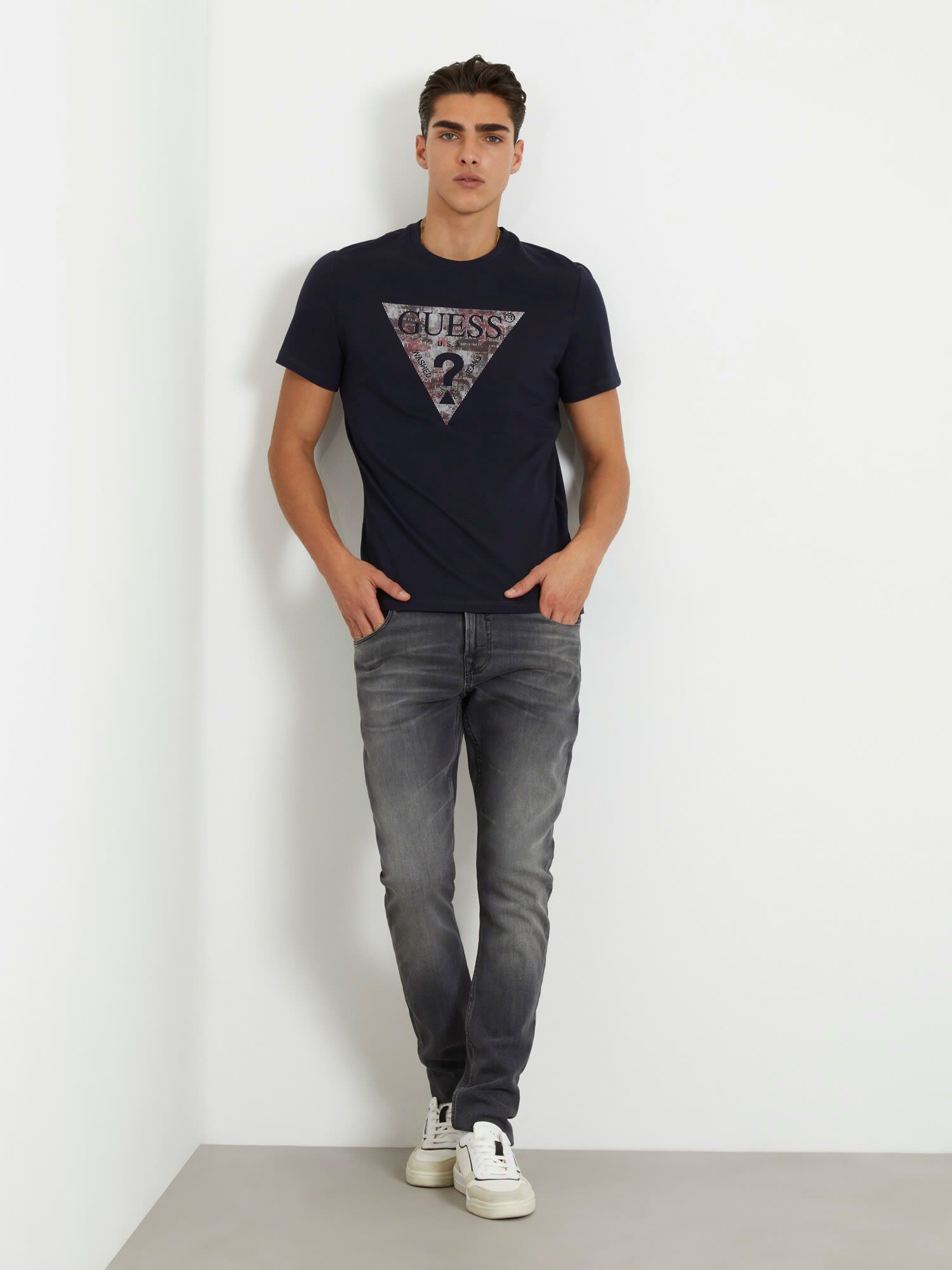 Guess jeans sales t shirt mens