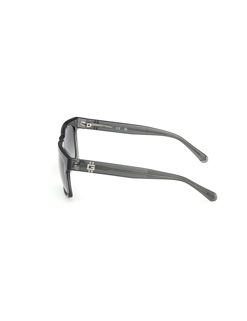 Square full rim sunglasses