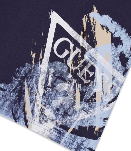 Front logo t-shirt