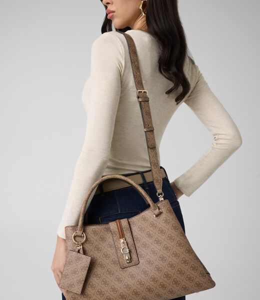 جيس yvonne logo tote bag
