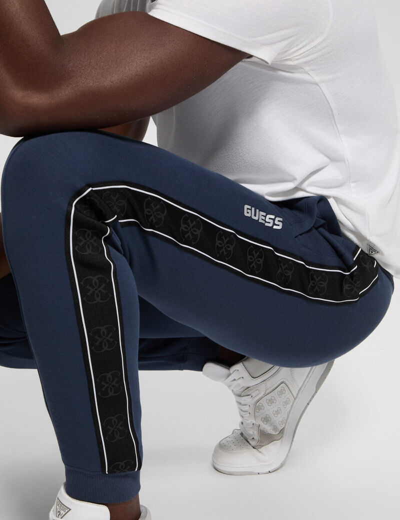 guess side logo jogger pant