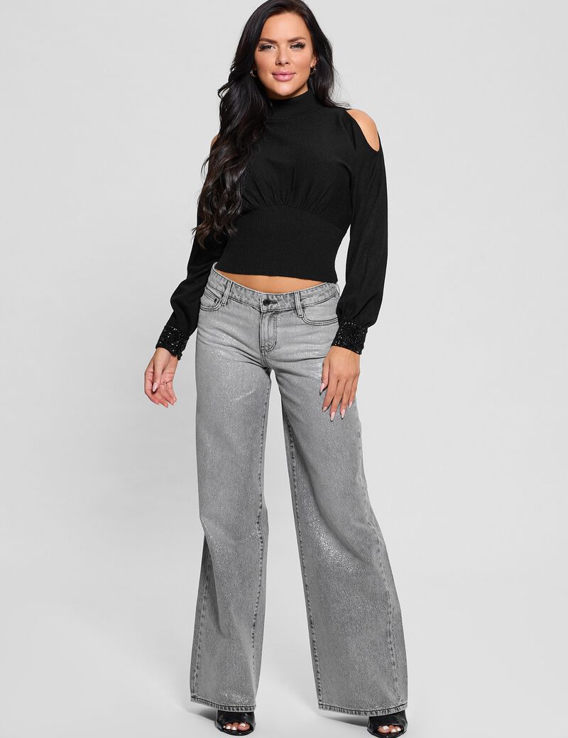 سترة بأكمام مرصعة بأحجار الراين