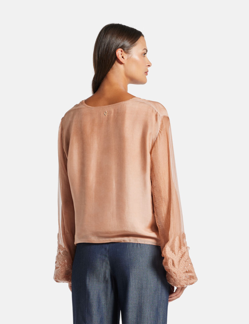 قميص من مزيج الحرير