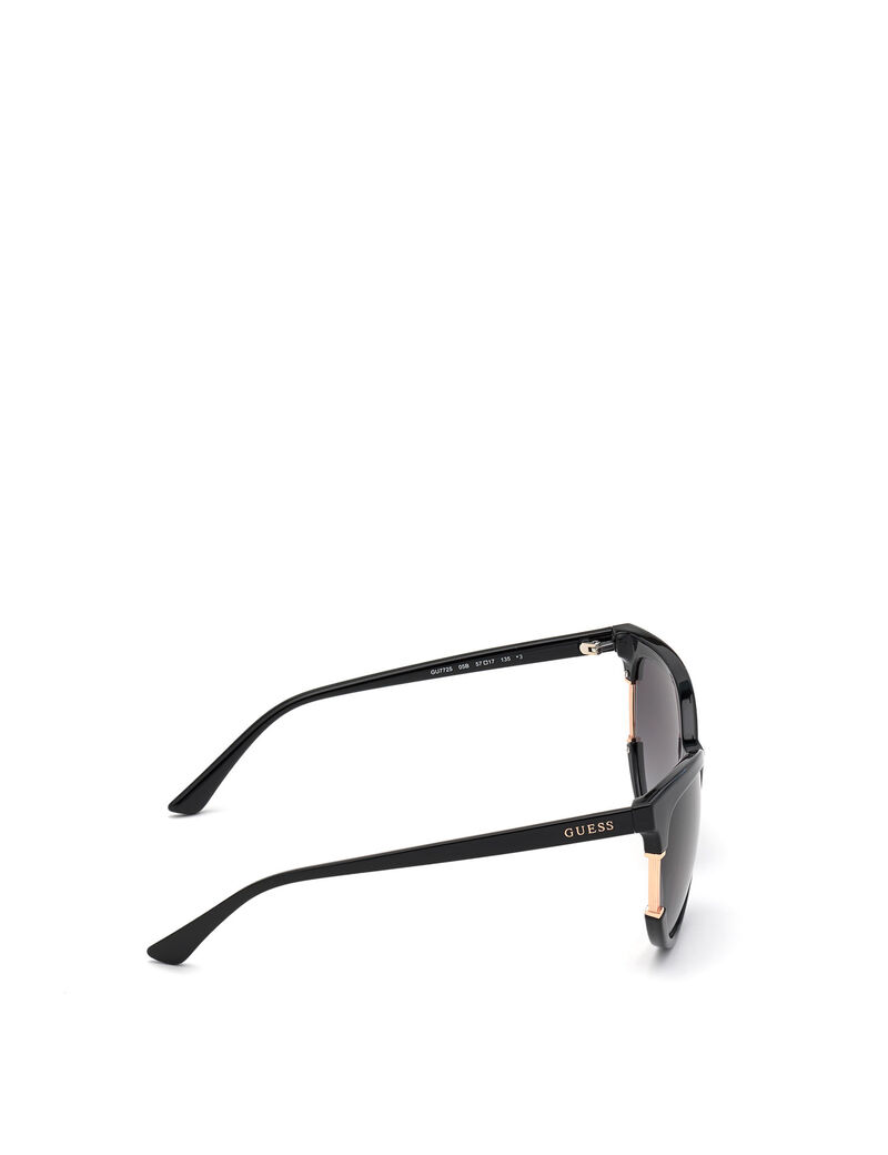 نظارة شمسية بعدسات كبيرة بتصميم عين القط