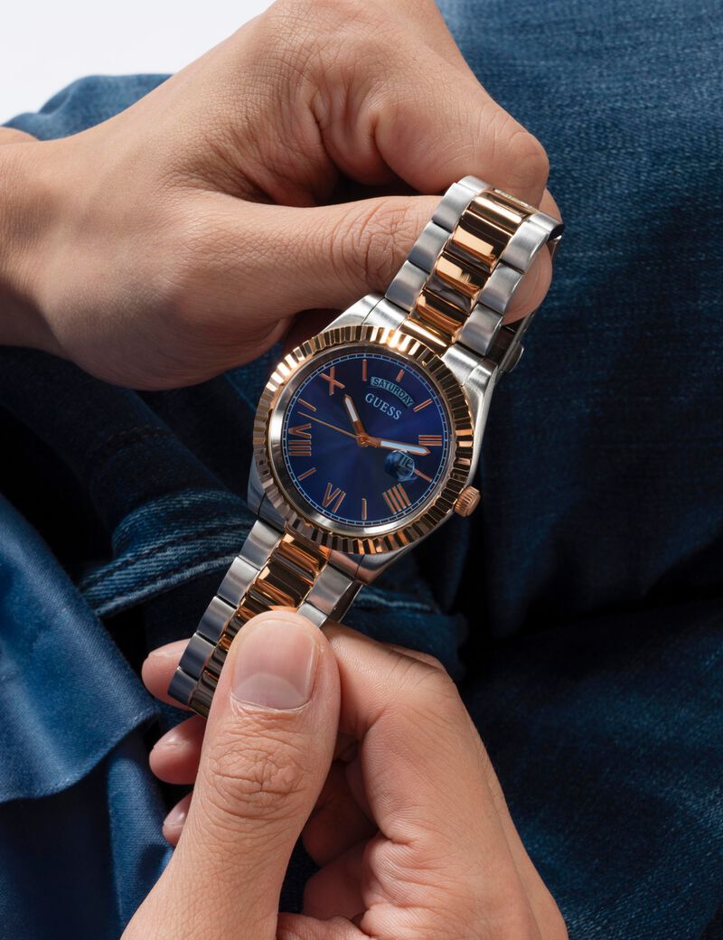 ساعة فولاذية مع وظيفة التاريخ