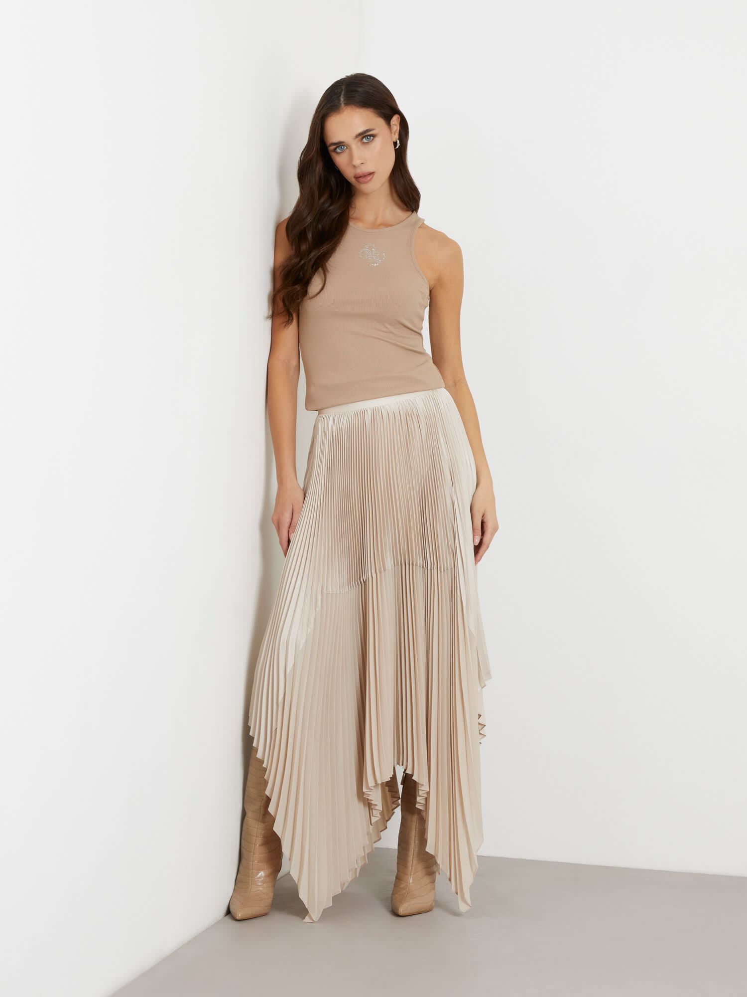 Guess gold pleated skirt 2025