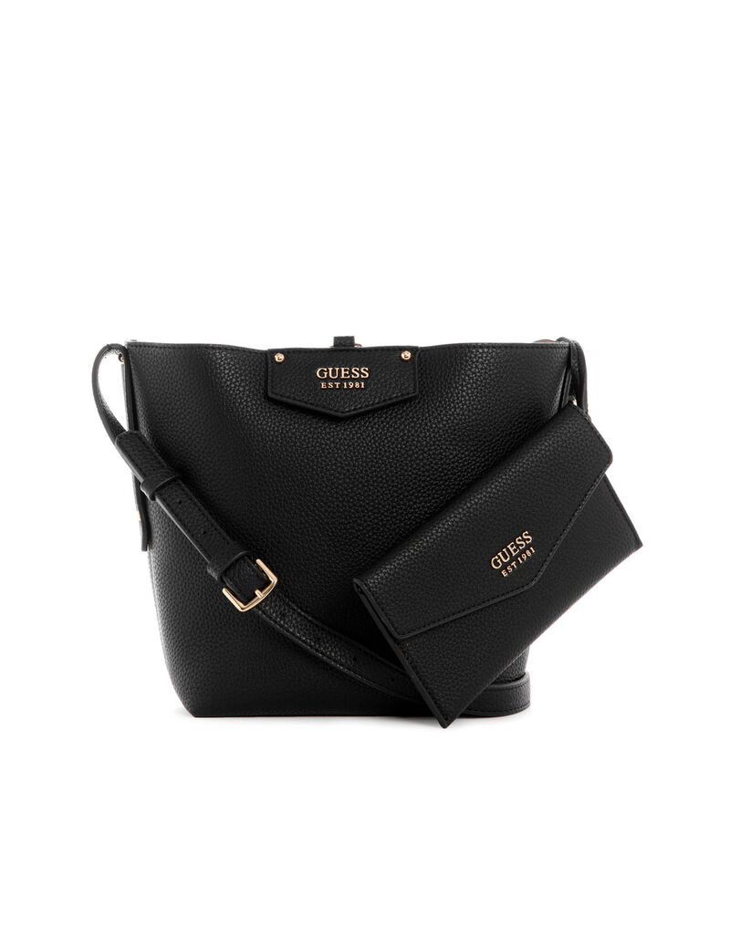 حقيبة باكيت