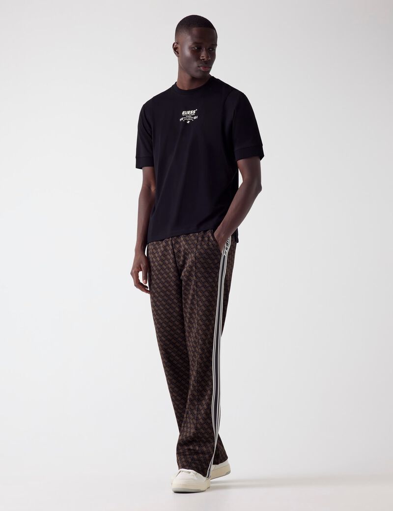 Straight leg sweatpants