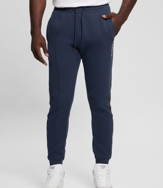 بنطال رياضي بشعار جانبي