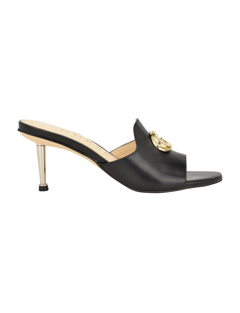 Snapp G logo sandals