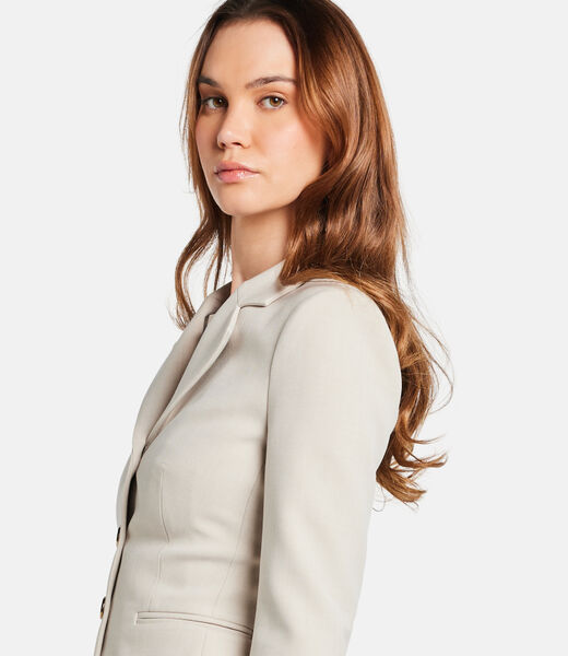 BESSY SINGLE BREAST BLAZER