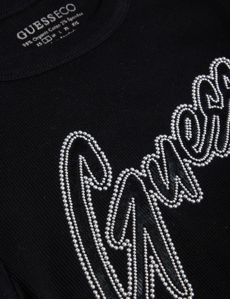 تي شيرت مرصع