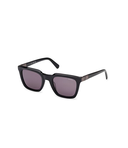 Square plastic sunglasses