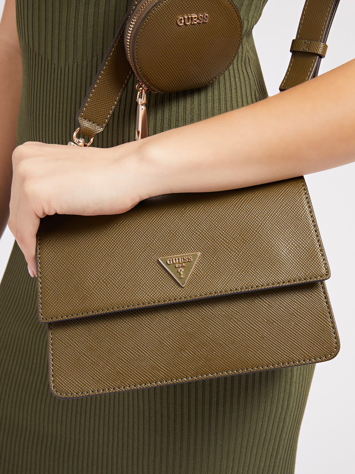 Guess alexis bag hotsell