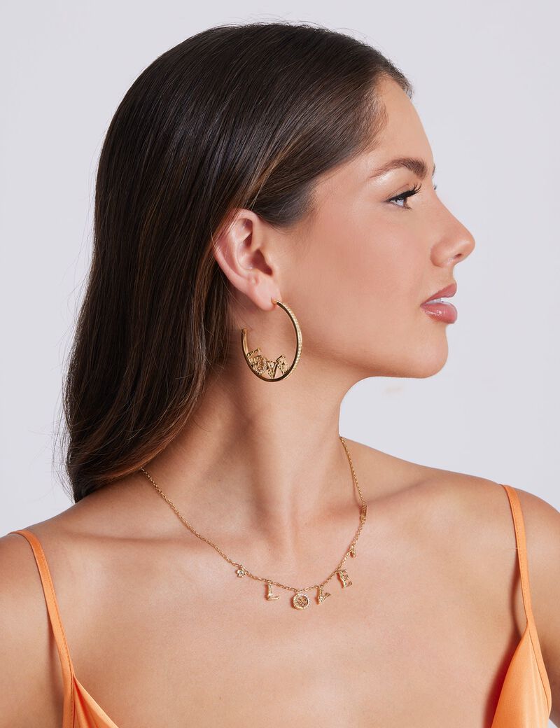 16-18" Love flowers necklace