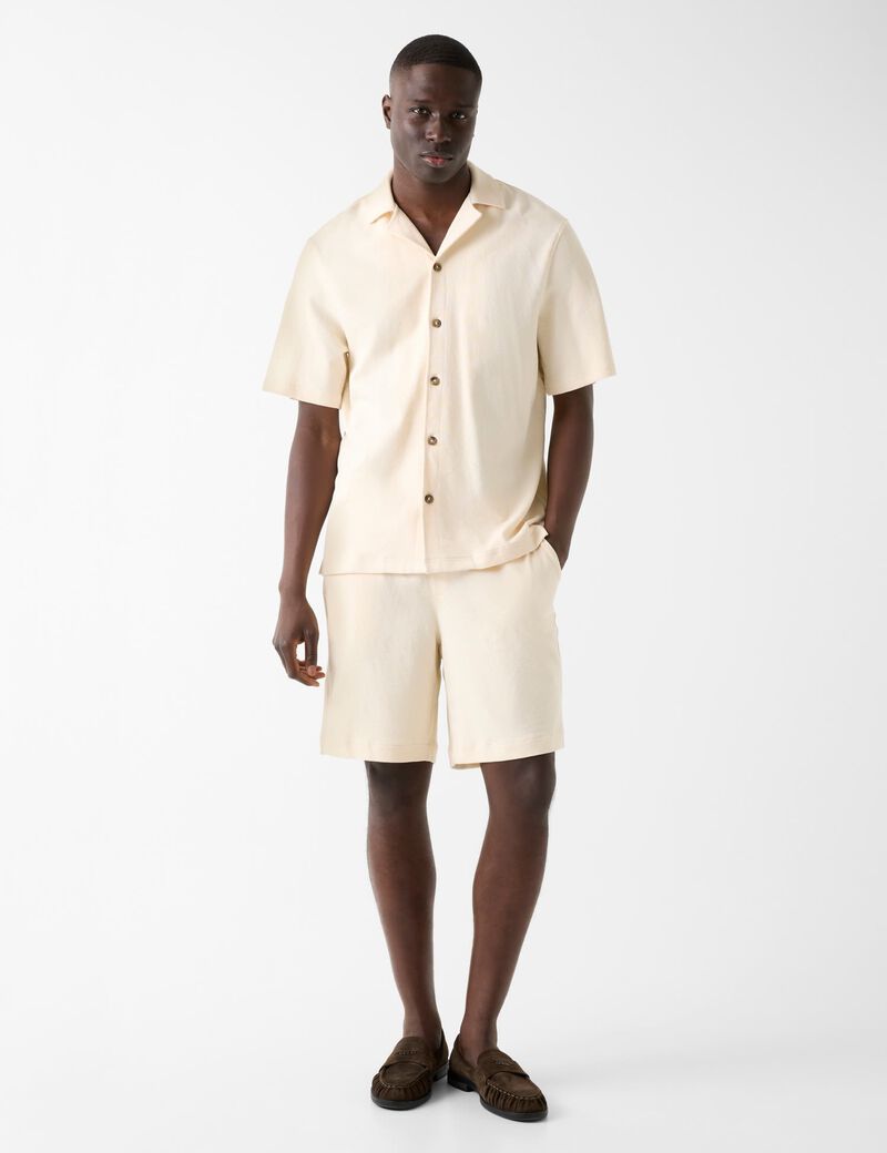 guess regular fit shorts