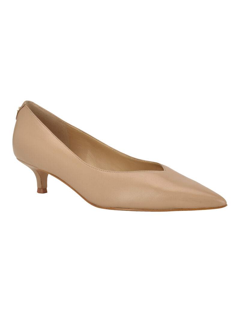 guess casen pumps