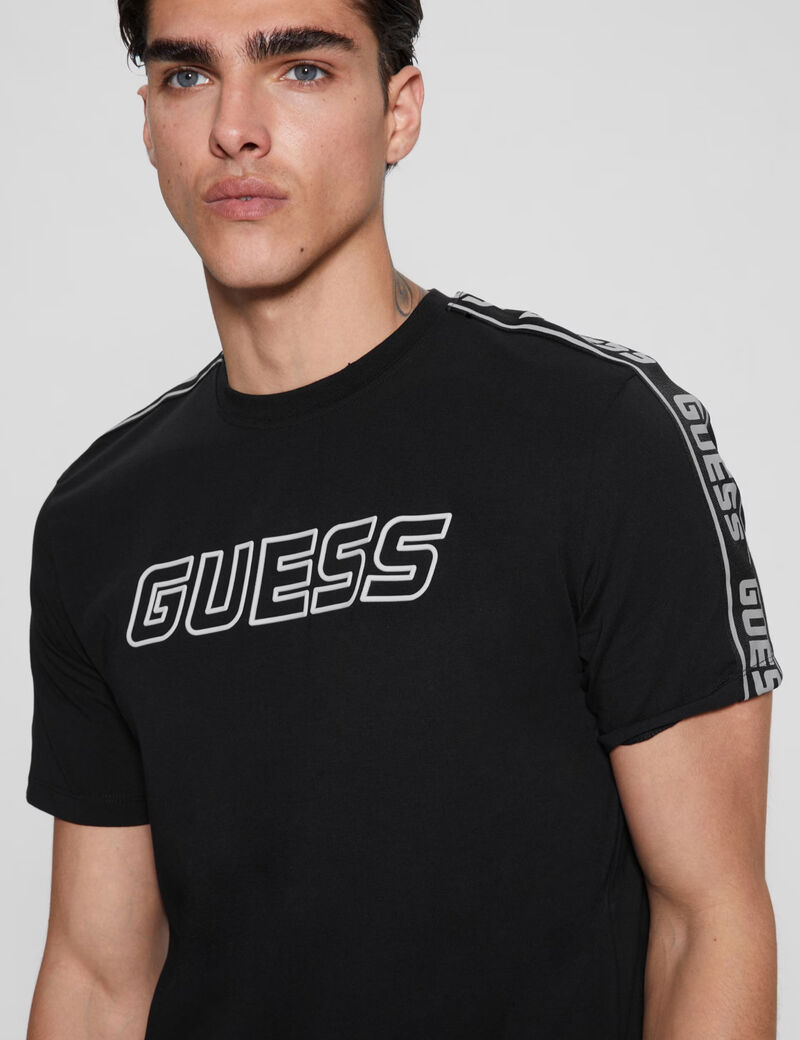 Front logo stretch tshirt