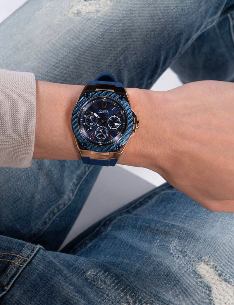 ساعة يد رياضية متعددة الوظائف