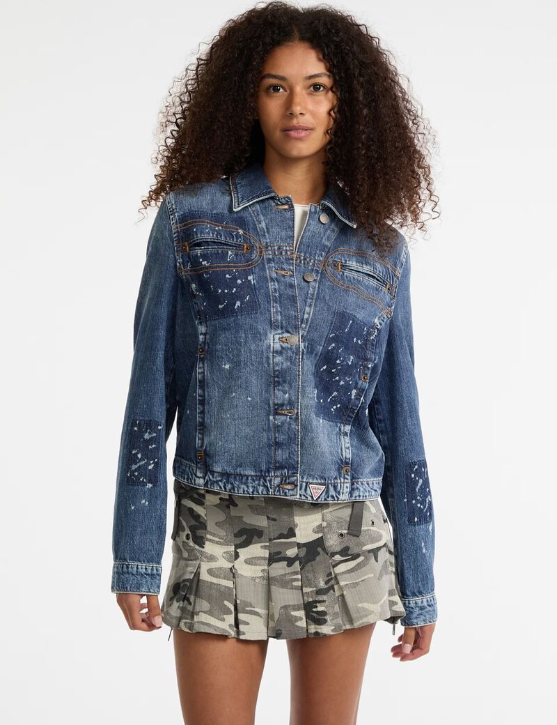 جاكيت جينز بمقاس عادي