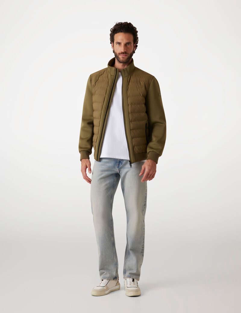 جاكيت سكوبا مطاطي