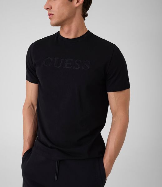 Embroidery logo t-shirt